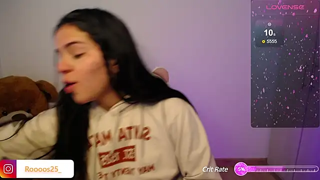 Snapshot of Anddyy__ chatting on 02/17/25, 10:49 Anddyy online show from 02/17/25, 10:49