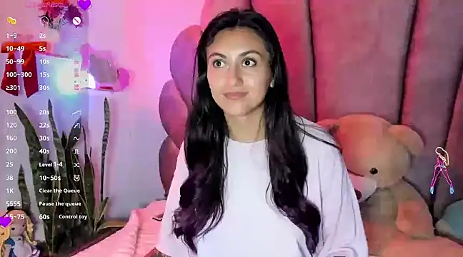 Snapshot of sweetfoxy_17 chatting on 02/01/25, 11:16 sweetfoxy 17 online show from 02/01/25, 11:16