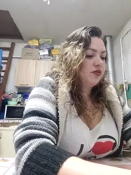 Jyleta online show from 10/29/25, 10:20