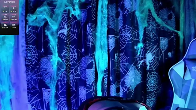 Kimlennox  online show from 10/27/25, 02:18