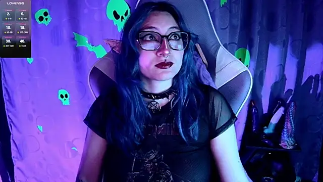 Kimlennox  online show from 12/16/25, 02:21