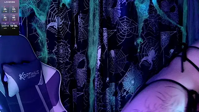 Kimlennox  online show from 10/26/25, 01:33