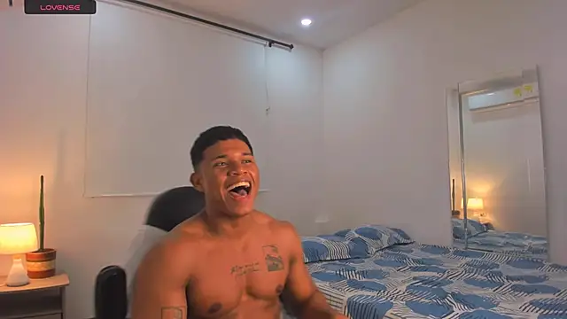 maxsteel177 online show from 03/04/25, 02:17