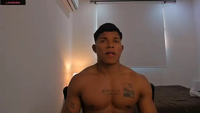 maxsteel177 online show from 02/07/25, 10:52