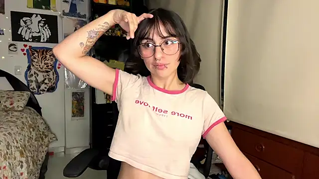 B0nnie H0ney online show from 04/24/26, 01:29