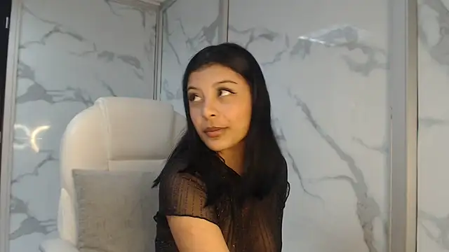 Snapshot of Salmaportman69 chatting on 02/16/25, 01:58 Salmaportman69 online show from 02/16/25, 01:58