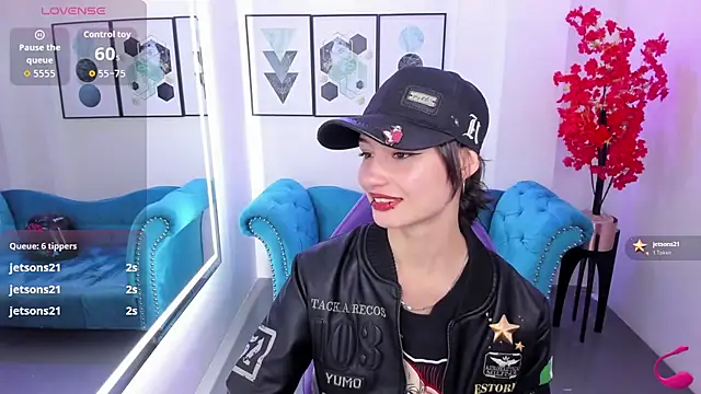 Akaza Hakuji  online show from 11/27/25, 12:38