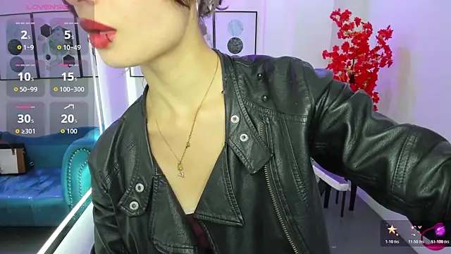 Akaza Hakuji  online show from 11/21/25, 12:37