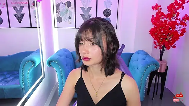 Akaza Hakuji  online show from 09/24/25, 12:33