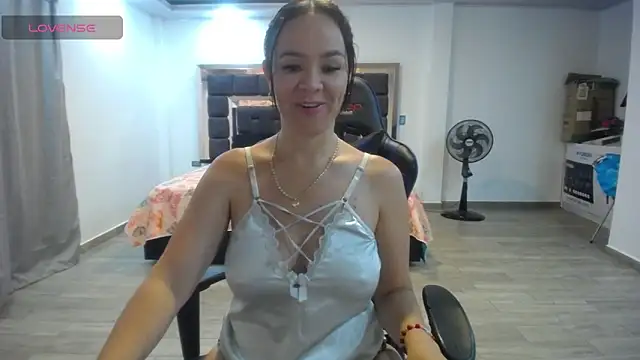 Francheskasmile online show from 05/22/26, 05:27