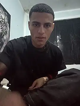 dany hardy online show from 10/24/25, 01:04