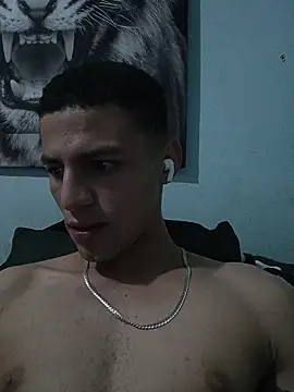 dany hardy online show from 11/13/25, 03:54