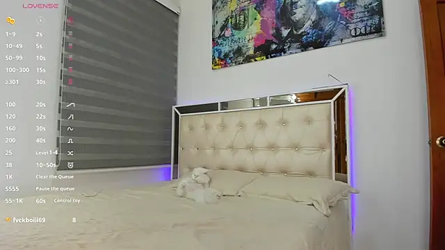 Sexyhot cat online show from 04/23/26, 03:46