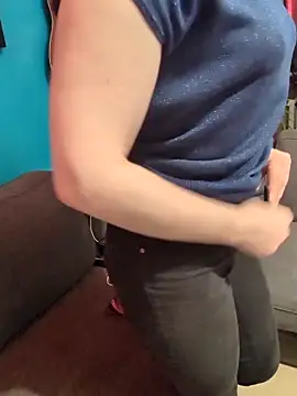 Miss luxiole online show from 09/15/25, 07:47