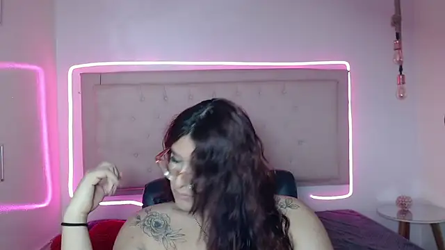 kathepickmanx online show from 10/16/25, 04:10