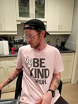 SoxxyNsh online show from 04/05/26, 01:34