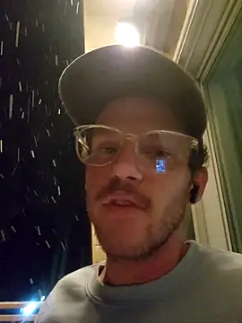 SoxxyNsh online show from 11/17/25, 05:22