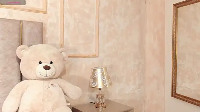 LilaBeily online show from 01/28/25, 07:42