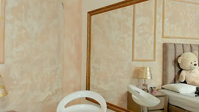 LilaBeily online show from 01/13/25, 01:45