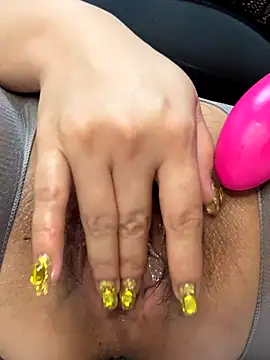Hey-Cute online show from 10/03/25, 10:33