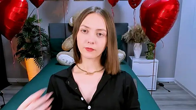 JesssWalker online show from 02/19/25, 01:39