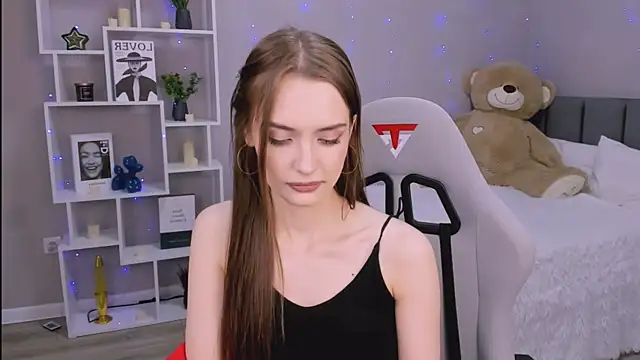 SamanthaaaWalker online show from 05/08/26, 08:12