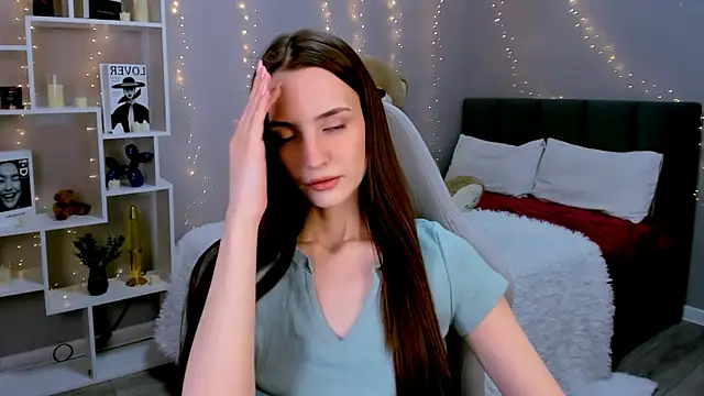 SamanthaaaWalker online show from 02/04/26, 06:25