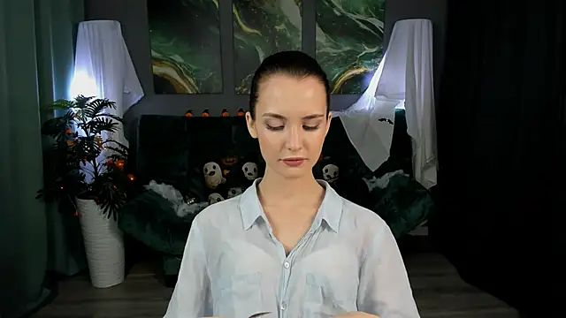 SamanthaaaWalker online show from 10/21/25, 12:32