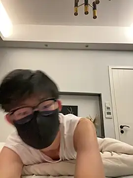 Snapshot of zhsase chatting on 05/16/26, 03:22 zhsase online show from 05/16/26, 03:22