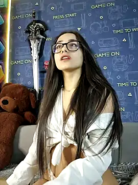 Snapshot of LittleX_Angel chatting on 02/26/25, 12:49 LittleX Angel online show from 02/26/25, 12:49