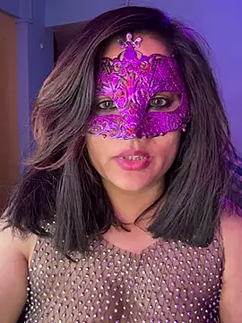 Snapshot of Ayeshaa__25 chatting on 03/13/25, 10:15 Ayeshaa  25 online show from 03/13/25, 10:15