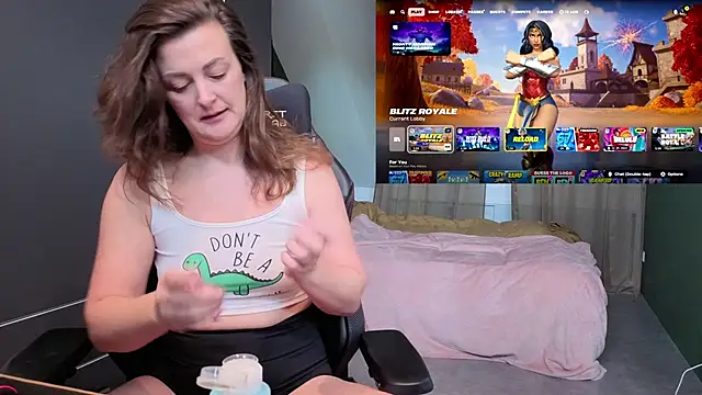 cumtomama online show from 09/25/25, 10:21