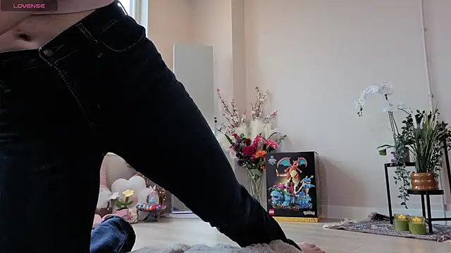 cumtomama online show from 04/02/26, 10:33