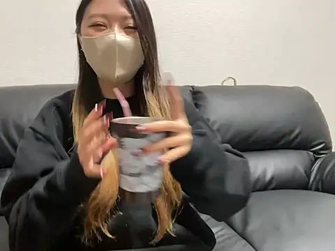 yazawa oO online show from 02/04/25, 01:48