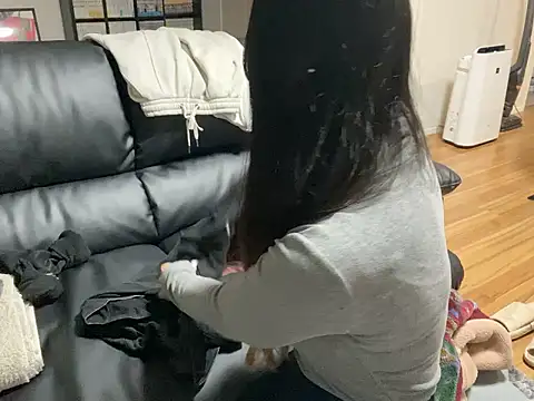 yazawa oO online show from 04/21/26, 12:56