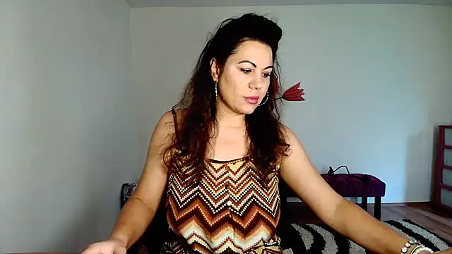 VixenVibesX online show from 06/13/26, 08:01