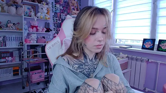 Catharsisi online show from 10/05/25, 01:35