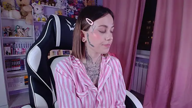 Catharsisi online show from 02/21/25, 04:59