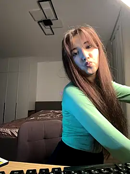 Snapshot of anna_elfi chatting on 10/14/25, 03:12 anna elfi online show from 10/14/25, 03:12