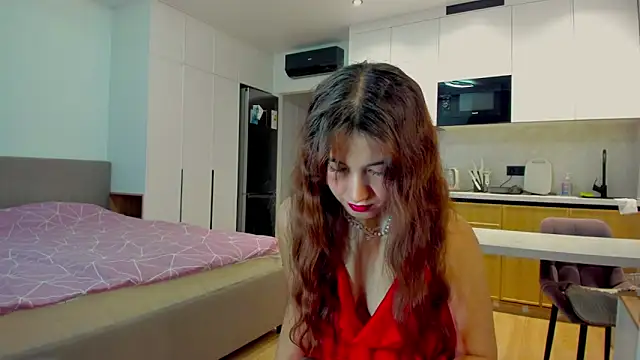 Snapshot of anna_elfi chatting on 09/19/25, 02:10 anna elfi online show from 09/19/25, 02:10