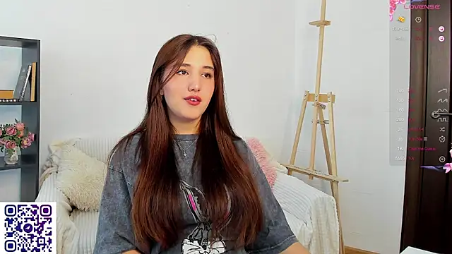 Snapshot of anna_elfi chatting on 02/23/25, 02:51 anna elfi online show from 02/23/25, 02:51