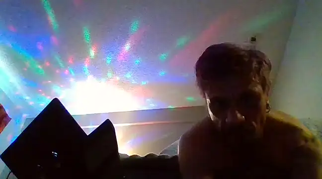 AQuickPhyx online show from 03/07/25, 09:48