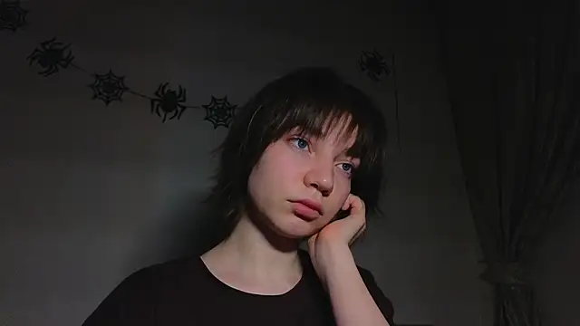 CassJonn online show from 11/26/25, 06:19