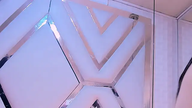 CatarinaMayer  online show from 10/11/25, 10:22