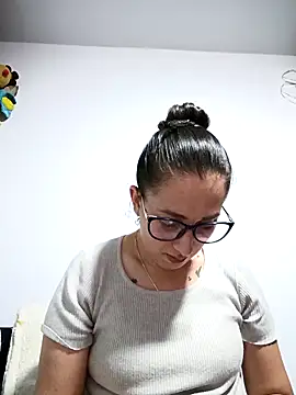 CHARLOTTE 1711 online show from 01/17/26, 04:38