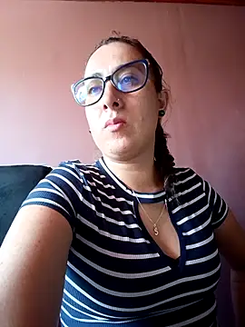 CHARLOTTE 1711 online show from 03/18/26, 08:43