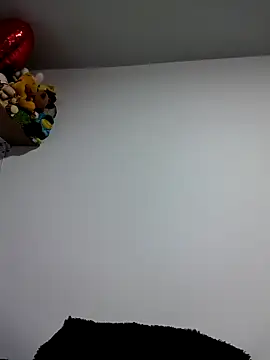 CHARLOTTE 1711 online show from 10/23/25, 03:49