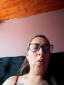 CHARLOTTE 1711 online show from 03/13/26, 08:47