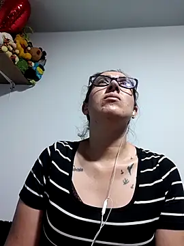 CHARLOTTE 1711 online show from 11/09/25, 06:17