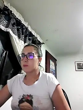 CHARLOTTE 1711 online show from 09/11/25, 05:07